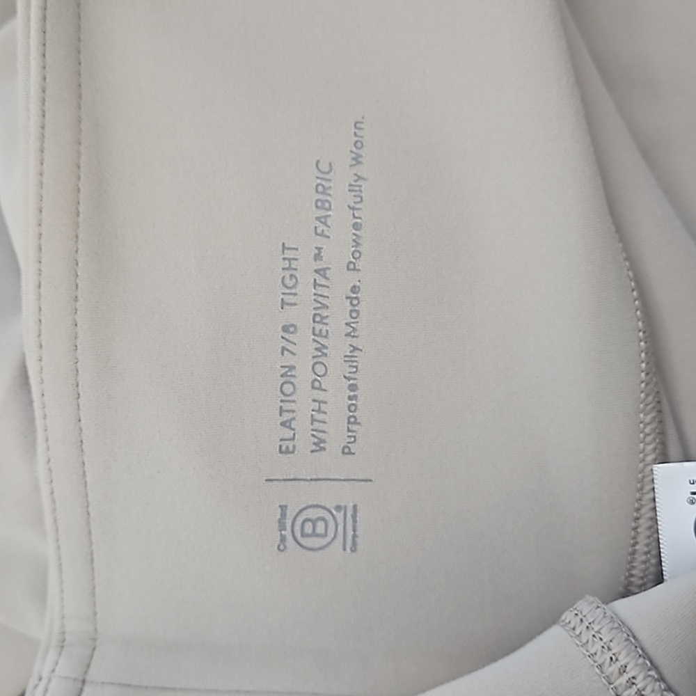 Athleta Elation 7/8 Tight Leggings Size MP
